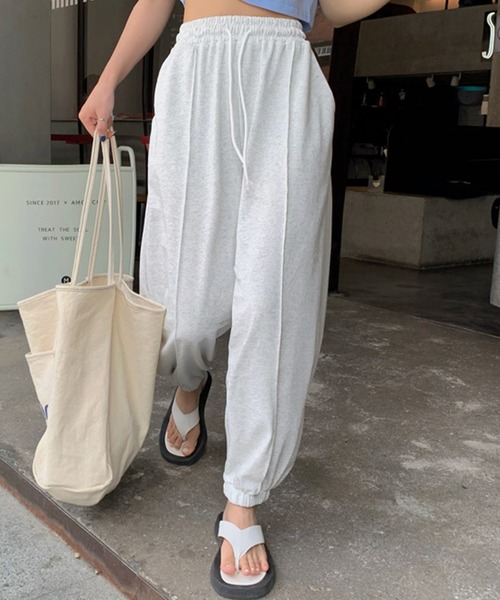 DAY CLOSET（デイ クローゼット）の「レディース センタープレス風イージースウェットパンツ（スウェットパンツ・レディース・ライトグレー/グリーン・M/L）」の8枚目の写真