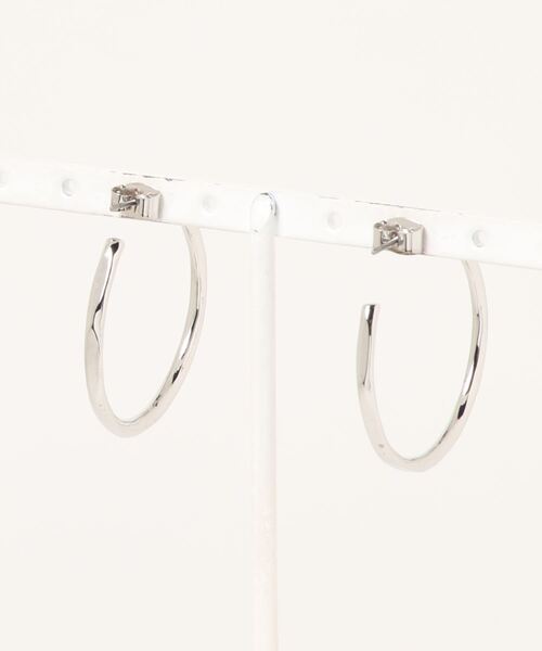 MODE ROBE(モードローブ)の「フープピアス(ピアス(両耳用)・レディース・ゴールド/シルバー・FREE)」の12枚目の写真