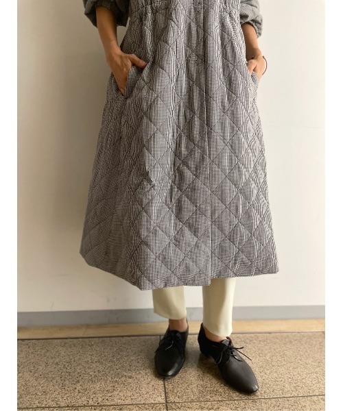 BEARDSLEY（ビアズリー）の「襟元のスカラ刺繍が女性らしく軽い着心地 花襟ギンガムキルトコート（その他アウター・レディース・ブラック・FREE）」の18枚目の写真