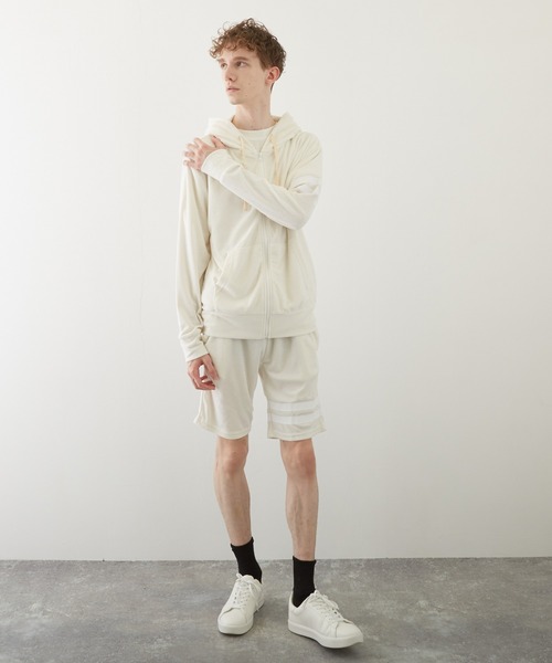 TONE SELECT WEAR(トーンセレクトウェア)の「【TONE BY AS】パイルラインショーツ(BL)(その他パンツ・メンズ・アイボリー/ブラック/チャコールグレー/ベージュ/ネイビー/イエロー系その他/ピンク系その他・MEDIUM/LARGE)」の1枚目の写真