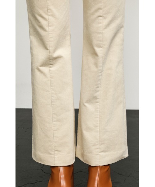 SLY（スライ）の「FINE COLE FLARE PT フレア パンツ（スラックス・レディース・アイボリー/ライトブルー/ホワイト系その他2・1/2/0）」の4枚目の写真