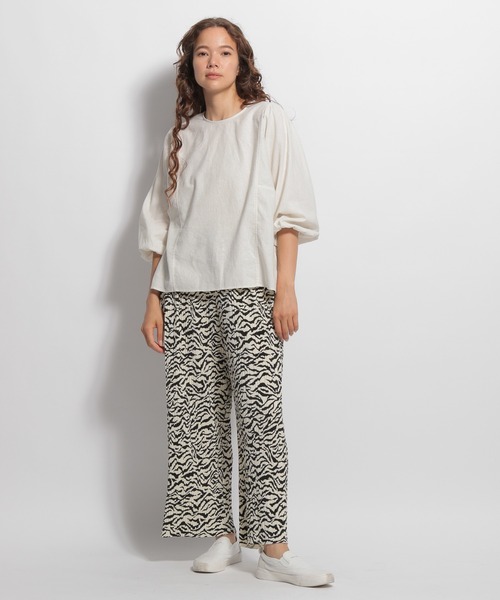 niko and...（ニコアンド）の「ボリュ袖ブラウス（シャツ/ブラウス・レディース・マスタード/アイボリー/カーキ/ブルー・MEDIUM/LARGE）」の7枚目の写真