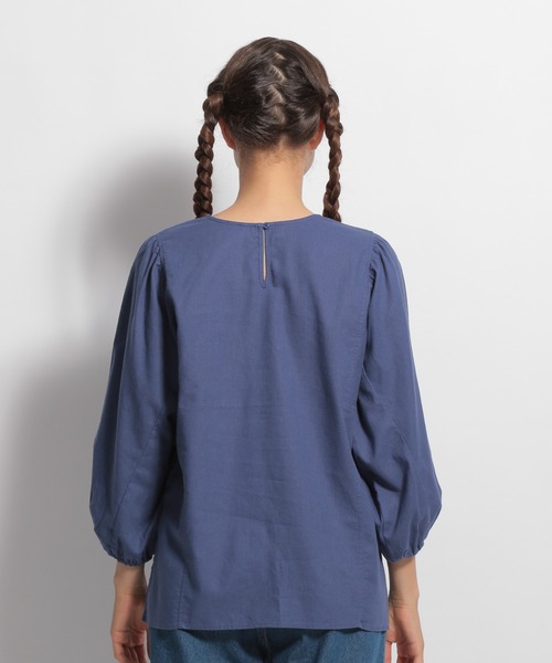 niko and...（ニコアンド）の「ボリュ袖ブラウス（シャツ/ブラウス・レディース・マスタード/アイボリー/カーキ/ブルー・MEDIUM/LARGE）」の17枚目の写真