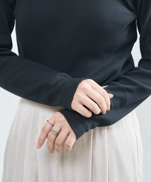 UNSPARE（アンスペア）の「【UNSPARE/アンスペア】パット付ロンT/WEB・一部店舗限定（Tシャツ/カットソー・レディース・アイボリー/ブラック/ブラック系その他・FREE）」の9枚目の写真