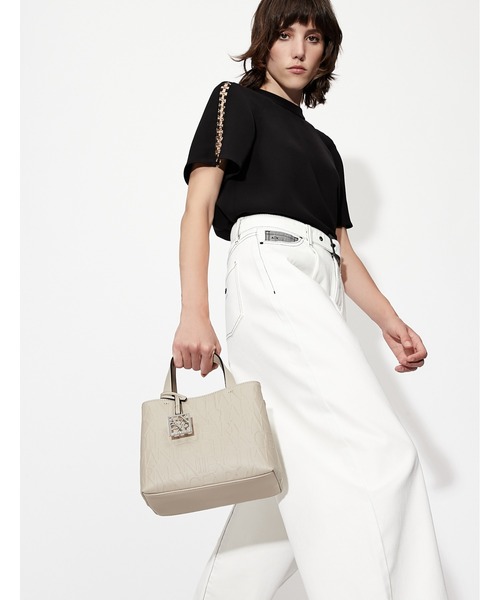 ARMANI EXCHANGE(アルマーニエクスチェンジ)の「【A|X アルマーニ エクスチェンジ】バルーンシルエット ホワイトデニムパンツ_J74(デニムパンツ・レディース・ホワイト・25inch/26inch/24inch/27inch)」の6枚目の写真