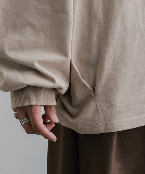 epnok（エプノック）の「タックオーバーロンT（Tシャツ/カットソー・メンズ・ブラック/オフホワイト/グリーン/グレイッシュベージュ/グレイッシュブルー・SMALL/MEDIUM/LARGE）」の8枚目の写真