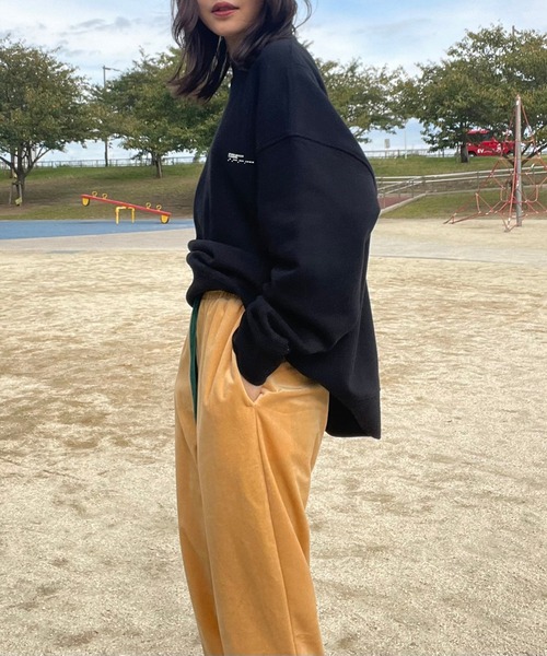 anown（アノン）の「配色スピンドル　ベロアジョガーパンツ【ファッションインフルエンサー yoshinariami × anown 限定コラボ】（その他パンツ・レディース・ブラック/ダークグリーン/ベージュ・FREE）」の10枚目の写真