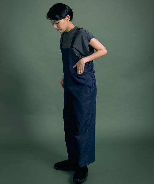 Uiscel（ユイセル）の「Uiscel　撥水デニムサロペット（サロペット/オーバーオール・レディース・ワンウォッシュ・ONE）」の2枚目の写真