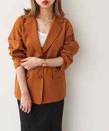 テーラードジャケット