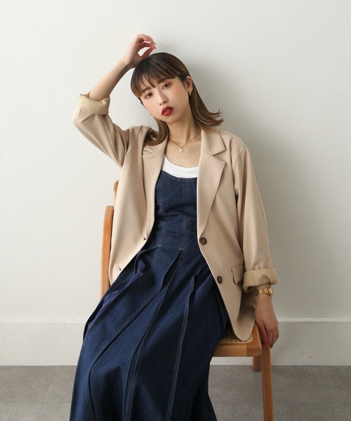 Chillfar（チルファー）の「テーラードジャケット（テーラードジャケット・レディース・ブラック/ダークブラウン/ブラウン/レッド/オレンジ/グリーン/アイボリー/ライトブラウン/マスタード/グレイッシュベージュ・FREE）」の2枚目の写真