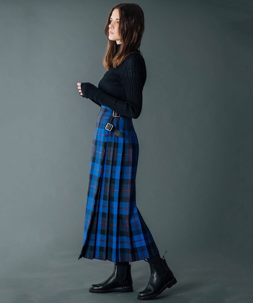 O'NEIL of DUBLIN（オニールオブダブリン）の「【O'NEIL OF DUBLIN】ロングキルトスカート WOMEN（スカート・レディース・A/グリーン系その他/イエロー系その他/B/グリーン系その他2/ブルー系その他6/ブルー系その他・8/10）」の15枚目の写真