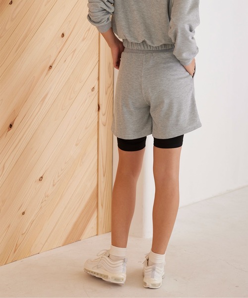 SEA DRESS(シードレス)の「裏毛ヨガショートパンツ(その他パンツ・レディース・杢グレー/グリーン/オフホワイト・S/L/M)」の6枚目の写真