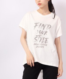 DIMENSIONE danza（ディメンシオーネ ダンツァ）の「ストーンメッセージTシャツ（Tシャツ/カットソー）」