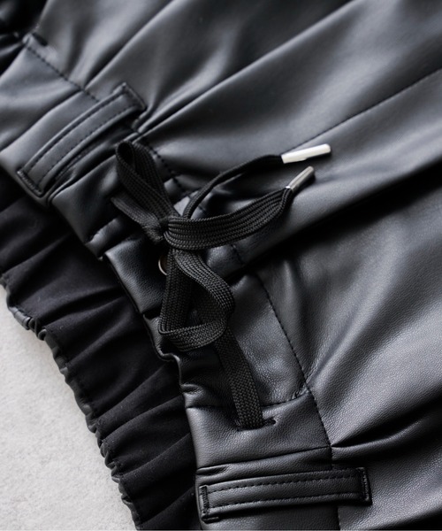 CPCM(シーピーシーエム)の「フェイクレザーワイドパンツ(その他パンツ・メンズ・ブラック/アイボリー・FREE)」の21枚目の写真