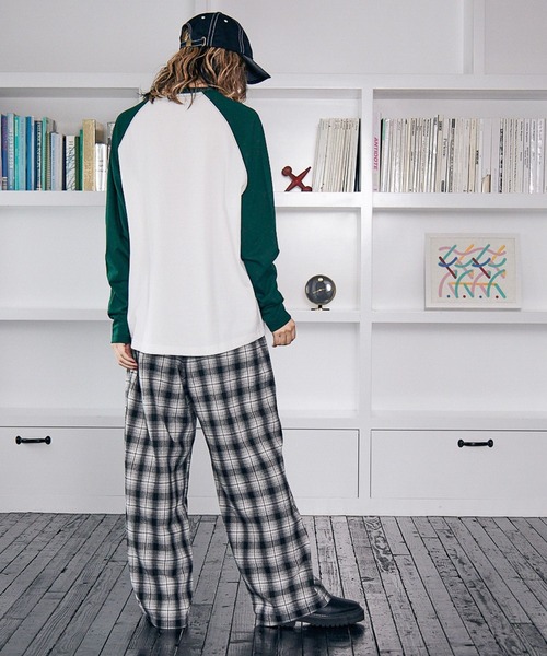 PBLIM(ページボーイリム)の「PAGEBOYLIM/ラグランロンT(Tシャツ/カットソー・レディース・ブラック系その他/グリーン系その他・MEDIUM/LARGE)」の8枚目の写真