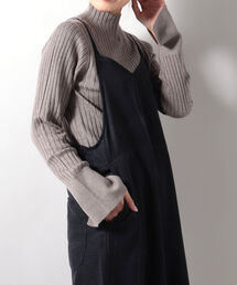 【WEB限定】ワイドリブ袖スリット ハイネックプルオーバーニット
