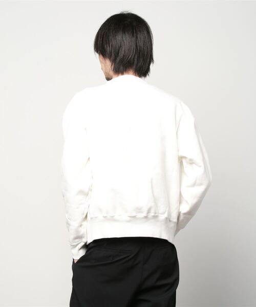 KURO（クロ）の「360°STRETCH WILLIAM KURO CREW NECK SWEAT（スウェット・メンズ・ホワイト/グレー・SMALL/MEDIUM）」の3枚目の写真