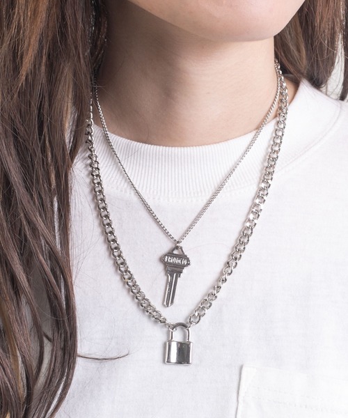 PairPair(ペアペア)の「キーネックレス(ユニセックス)(ネックレス・レディース・シルバー・FREE)」の2枚目の写真