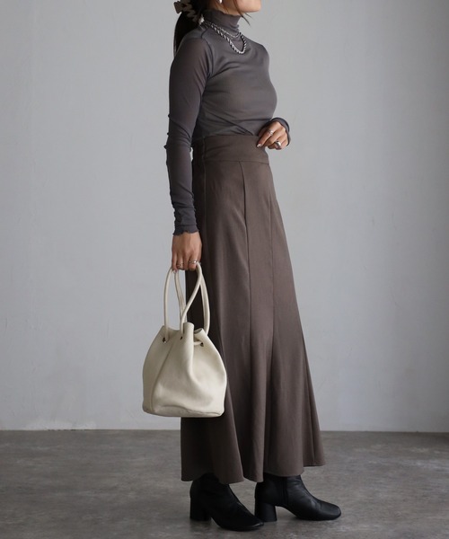 sakishimatokyo(サキシマトーキョー)の「シアータートルトップス/カットソー(Tシャツ/カットソー・レディース・ホワイト/ブラック/グレー/ベージュ/アッシュグレー/ブラウン・FREE)」の19枚目の写真