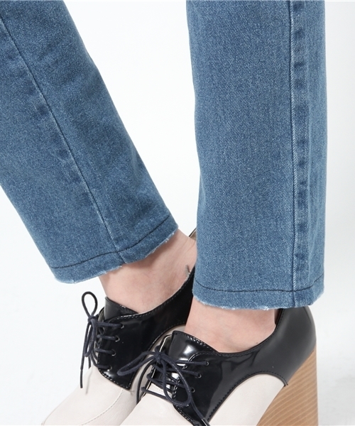 OUTLET（アウトレット）の「【WHO'S WHO gallery】MDtuckpt（デニムパンツ・レディース・ブルー・MEDIUM/SMALL）」の8枚目の写真