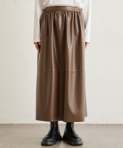 BONbazaar（ボンバザール）の「シンセティックレザースカート（スカート・レディース・ブラック/ブラウン・FREE）」の22枚目の写真