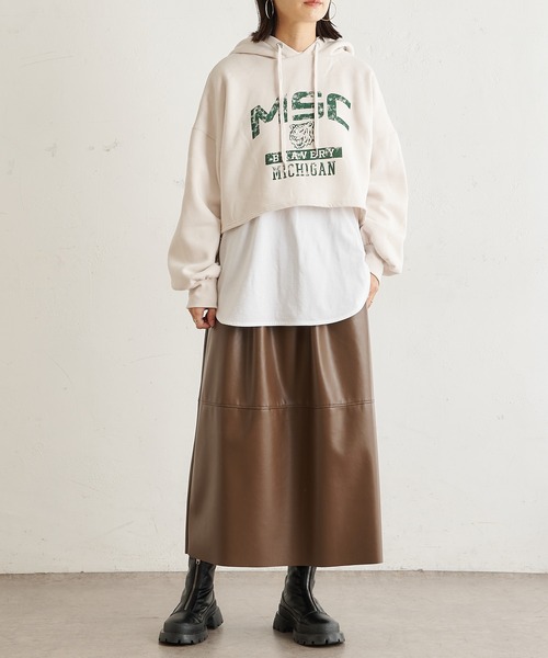 BONbazaar（ボンバザール）の「シンセティックレザースカート（スカート・レディース・ブラック/ブラウン・FREE）」の5枚目の写真