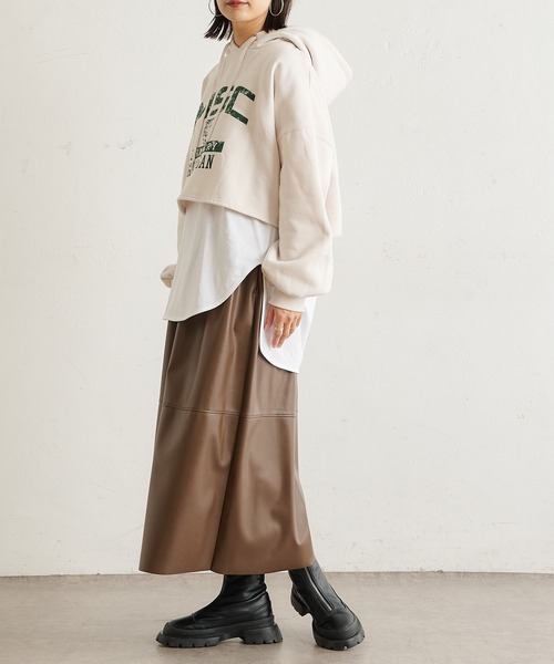 BONbazaar（ボンバザール）の「シンセティックレザースカート（スカート・レディース・ブラック/ブラウン・FREE）」の19枚目の写真