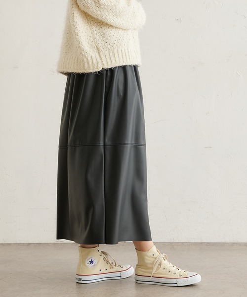 BONbazaar（ボンバザール）の「シンセティックレザースカート（スカート・レディース・ブラック/ブラウン・FREE）」の6枚目の写真