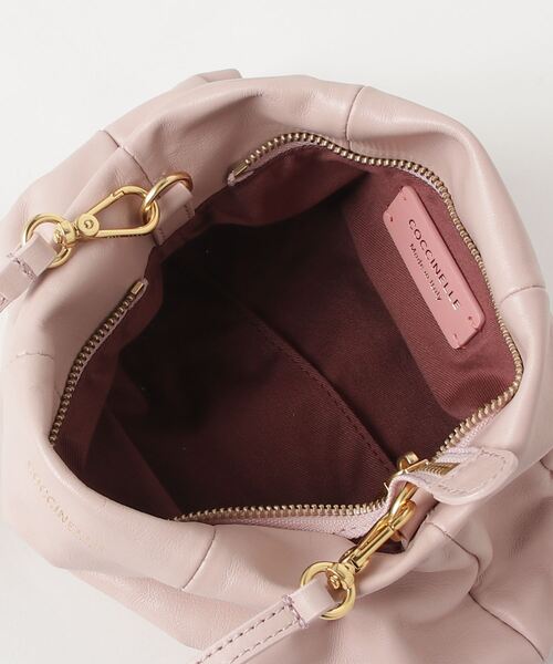 COCCINELLE（コチネレ）の「《COCCINELLE/コチネレ》OPHELIE（ショルダーバッグ・レディース・ブルー系その他/スモークピンク・FREE）」の12枚目の写真