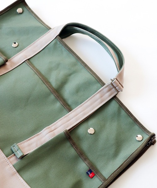 AlexanderLeeChang(アレキサンダーリーチャン)の「AlexanderLeeChang アレキサンダーリーチャン / APRON TOTE 22 2WAYエプロントートバッグ / AC052205(トートバッグ・メンズ・チャコール/オリーブ/ナチュラル・FREE)」の5枚目の写真