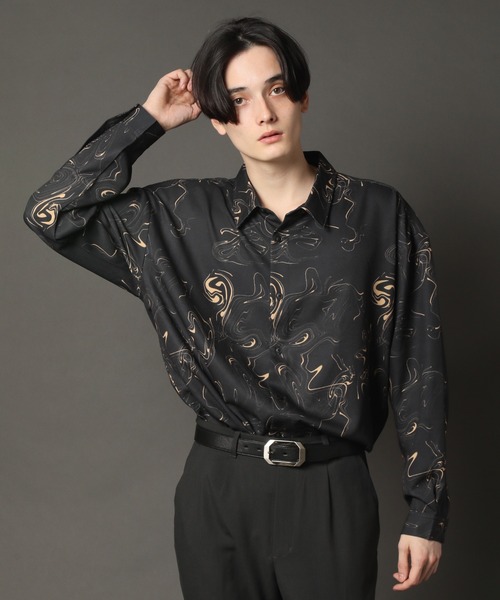 CORPUS SELECT(コーパストーキョー)の「Georgette Pattern Print Oversized Regular Collar Shirt/ジョーゼット レギュラーカラー ビックシルエット総柄とろみシャツ(シャツ/ブラウス・メンズ・ホワイト系その他/ブラック系その他/グレー系その他/ブラウン系その他/ベージュ系その他/ブルー系その他/キャメル/ホワイト系その他2/ブラック系その他2/ブラック系その他3/ブラック系その他4/ブラウン系その他2/ブラウン系その他3/ブラウン系その他4/ブルー系その他2/ブルー系その他3・M/L)」の6枚目の写真