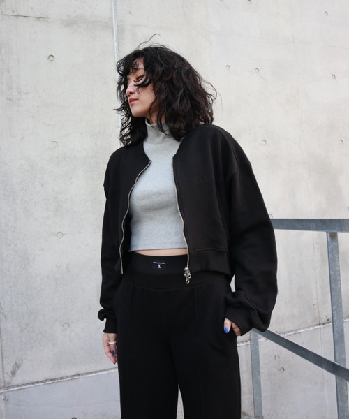 FIG&VIPER（フィグアンドバイパー）の「ショートZIPTOP（ポロシャツ・レディース・ベージュ/ブラック/グレー・FREE）」の8枚目の写真