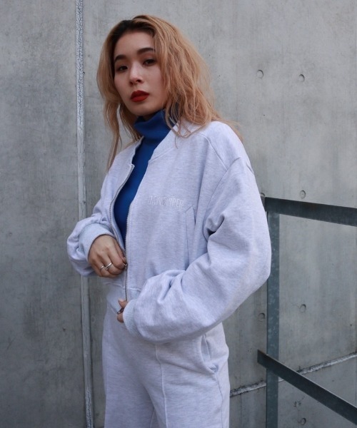 FIG&VIPER（フィグアンドバイパー）の「ショートZIPTOP（ポロシャツ・レディース・ベージュ/ブラック/グレー・FREE）」の18枚目の写真