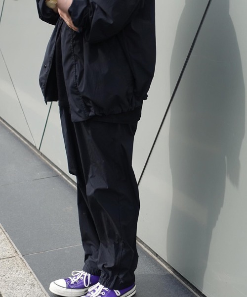 DESCENTE PAUSE（デサントポーズ）の「【デサントPAUSE】トラックパンツ / TRACK  PANTS　撥水　ストレッチ　ロングパンツ（その他パンツ・メンズ・ブラック/グレー/カーキ・MEDIUM/LARGE/X-LARGE/SMALL）」の7枚目の写真
