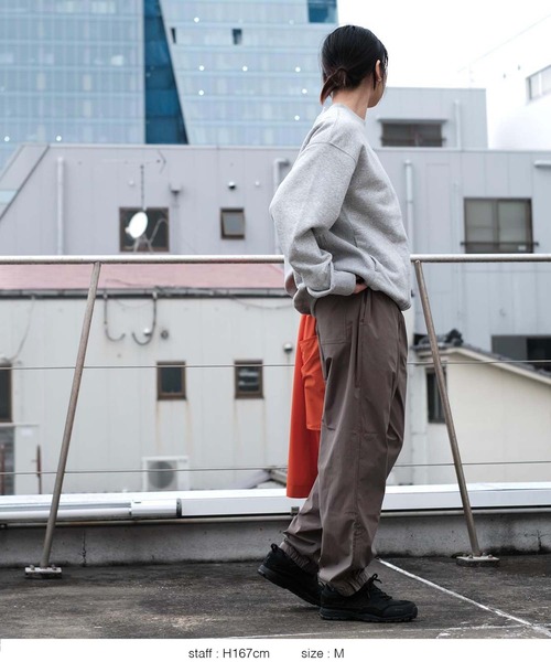 DESCENTE PAUSE（デサントポーズ）の「【デサントPAUSE】トラックパンツ / TRACK  PANTS　撥水　ストレッチ　ロングパンツ（その他パンツ・メンズ・ブラック/グレー/カーキ・MEDIUM/LARGE/X-LARGE/SMALL）」の19枚目の写真