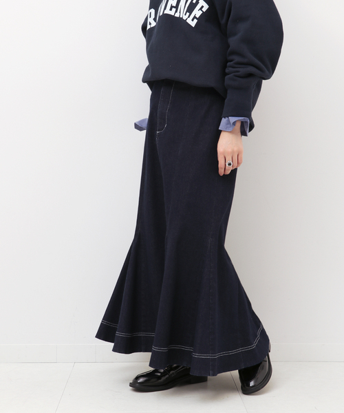 Simplicite(サンプリシテ)の「マーメイドステッチスカート(スカート・レディース・ベージュ/ネイビー/ブルー・FREE)」の8枚目の写真