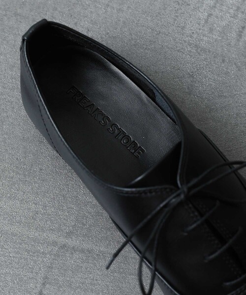 未使用品級 TOD'S フラットシューズ レオパード柄 レースアップ ホワイト セール】限定展開 レースアップ フラットシューズ/レオパード