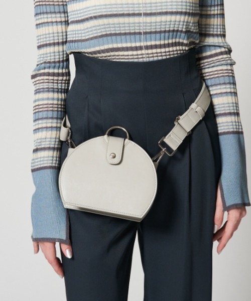 Solace（ソレイス）の「2WAYショルダーバッグ / ウエストバッグ（ショルダーバッグ・レディース・ホワイト/ブラック/グレー・FREE）」の16枚目の写真