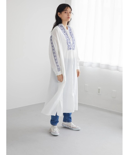 AMERICAN HOLIC（アメリカンホリック）の「インドコットン　２WAY刺繍ワンピース（ワンピース・レディース・ホワイト/オフホワイト/ネイビー・FREE）」の18枚目の写真