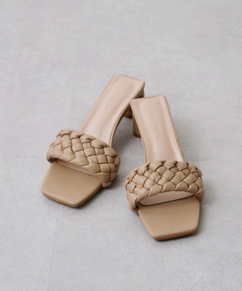 Chez toi（シェトワ）の「編み込みヒールサンダル（サンダル・レディース・ブラック/ベージュ/オフホワイト・S/M/L）」の3枚目の写真