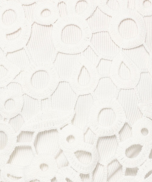 PAGEBOY(ページボーイ)の「CORE / クロシェショートプルオーバー(ニット/セーター・レディース・オフホワイト/ブラック・FREE)」の19枚目の写真