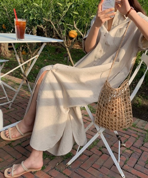 VitaFelice（ヴィータフェリーチェ）の「ロングシャツワンピース（ワンピース・レディース・チャコールグレー/ホワイト系その他/イエロー・FREE）」の17枚目の写真