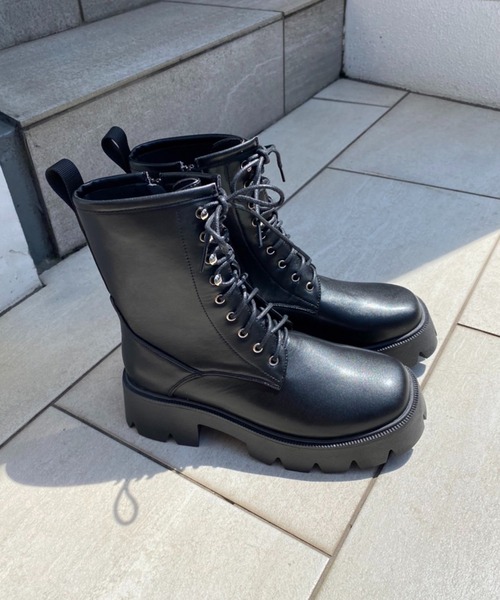 one after another NICE CLAUP（ワンアフターアナザーナイスクラップ）の「タンク底レースアップショートブーツ（ブーツ・レディース・ブラック・SMALL/MEDIUM/LARGE）」の15枚目の写真