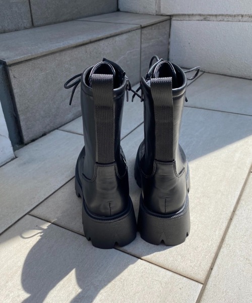 one after another NICE CLAUP（ワンアフターアナザーナイスクラップ）の「タンク底レースアップショートブーツ（ブーツ・レディース・ブラック・SMALL/MEDIUM/LARGE）」の7枚目の写真
