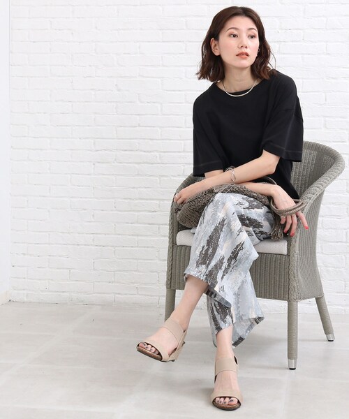 SHOO・LA・RUE（シューラルー）の「◆【洗える/SHOO ICE】ひんやりタッチスリットTシャツ（Tシャツ/カットソー・レディース・ブラック/グリーン/ライトパープル/ダークオレンジ/ホワイト系/ブラック系2/パープル系4・02/03）」の15枚目の写真