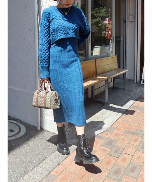 EVRIS(エヴリス)の「サイドオープンレイヤードニットワンピース(ワンピース・レディース・ブラック/パープル/ブルー/アイボリー・FREE)」の13枚目の写真