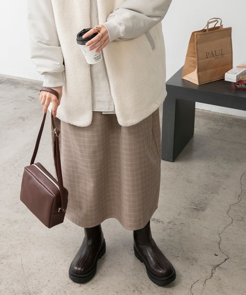 BONLECILL（ボンルシール）の「フェイクレザー トラックソールセンターシームブーツ（ブーツ・レディース・ブラック/ブラウン/ホワイト・S/M/L/LL）」の17枚目の写真