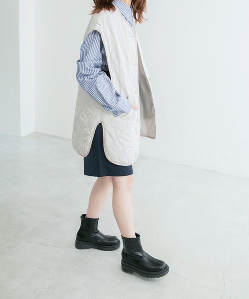 BONLECILL（ボンルシール）の「フェイクレザー トラックソールセンターシームブーツ（ブーツ・レディース・ブラック/ブラウン/ホワイト・S/M/L/LL）」の5枚目の写真