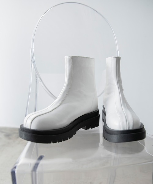 BONLECILL（ボンルシール）の「フェイクレザー トラックソールセンターシームブーツ（ブーツ・レディース・ブラック/ブラウン/ホワイト・S/M/L/LL）」の15枚目の写真