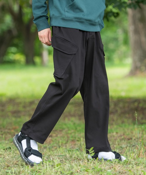 OUTDOOR PRODUCTS(アウトドアプロダクツ)の「【OUTDOOR PRODUCTS/アウトドアプロダクツ】10倍ストレッチ 裾ドローコード ワイドカーゴパンツ(カーゴパンツ・メンズ・ベージュ/カーキ/ブラック・SMALL/MEDIUM/LARGE/X-LARGE)」の16枚目の写真